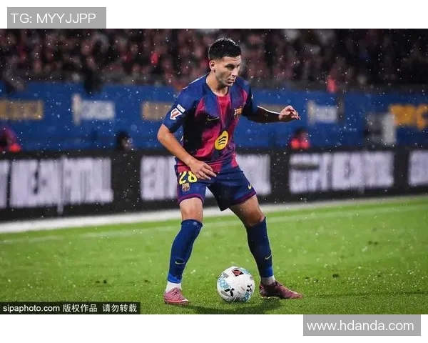 巴萨惨败塞维旧将直言高位防守如同自杀式战术引发争议