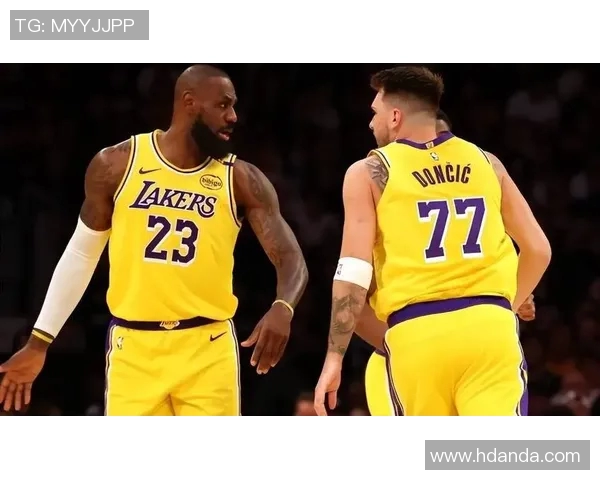 詹姆斯模仿决定1宣布退役是否过于哗众取宠显得不够体面