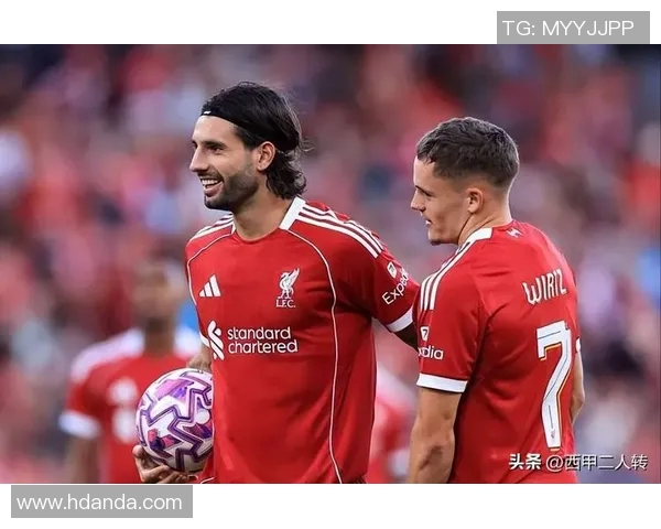 利物浦新海报揭晓三战水晶宫阵容包括斯洛特与维尔茨等明星球员