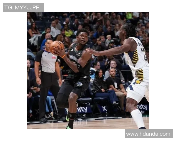 爱德华兹伤退传闻引发关注里德坚定表示他明天能上场比赛