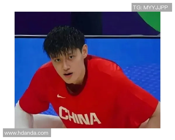 领先40分却未能上场曾凡博本场比赛未被安排出场机会