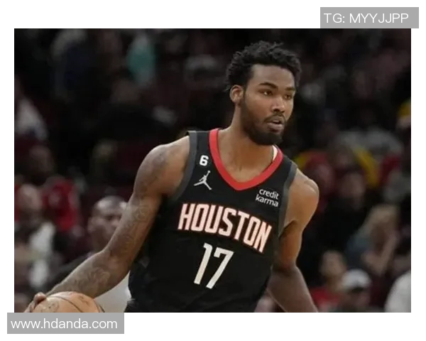 伊森渴望扮演更关键角色乌度卡强调健康与战术理解的重要性 伊森渴望扮演更关键角色乌度卡强调健康与战术理解的重要性