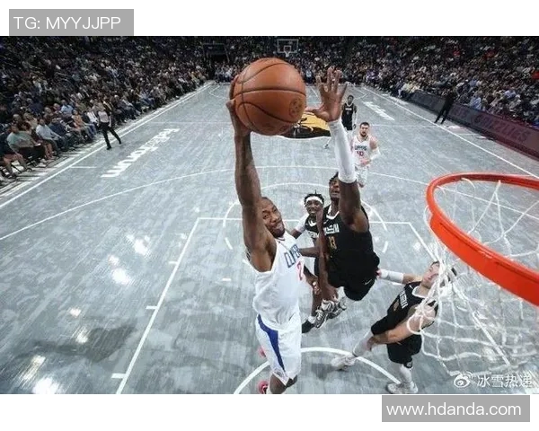 小卡分享绝杀背后故事:追随琼斯移动寻找空位成功出手 小卡分享绝杀背后故事:追随琼斯移动寻找空位成功出手