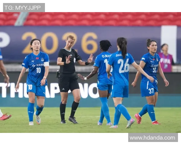 武汉车谷江大女足强势逆袭奥克兰联全场数据分析射门比优势明显