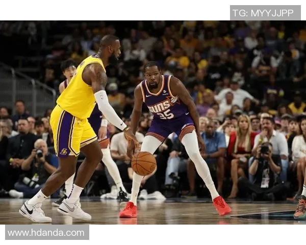 老詹好友揭秘杜兰特私信内容KD邀勒布朗回顾17年和18年三分球精彩瞬间 老詹好友揭秘杜兰特私信内容KD邀勒布朗回顾17年和18年三分球精彩瞬间