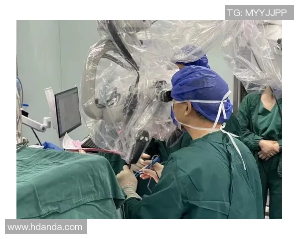 尤文图斯布雷默左膝半月板受伤将接受手术切除部分组织