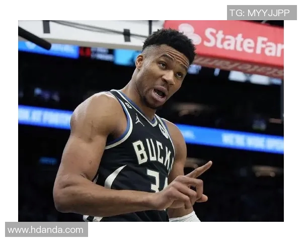 贝9表现出色三分球精准命中21分正负值高达27上场状态低迷未能得分