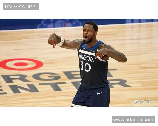 兰德尔称赞芬奇信任自己期待在教练指导下展现最佳表现 兰德尔称赞芬奇信任自己期待在教练指导下展现最佳表现