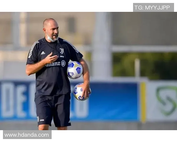 图多尔回应解雇传闻称不受影响坚持专注于球队表现 图多尔回应解雇传闻称不受影响坚持专注于球队表现