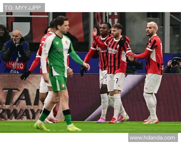 迪马消息称拉比奥特已回归合练希门尼斯出战米兰德比待评估 迪马消息称拉比奥特已回归合练希门尼斯出战米兰德比待评估