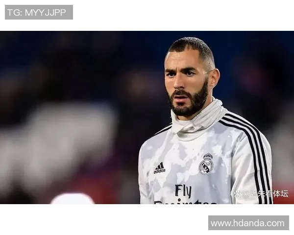 穆里尼奥回忆皇马时期称全胜阿贾克斯因有C罗本泽马伊瓜因助力 穆里尼奥回忆皇马时期称全胜阿贾克斯因有C罗本泽马伊瓜因助力